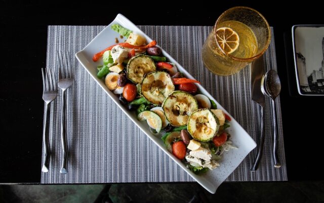 The Tranquilo Lodge - All meals included