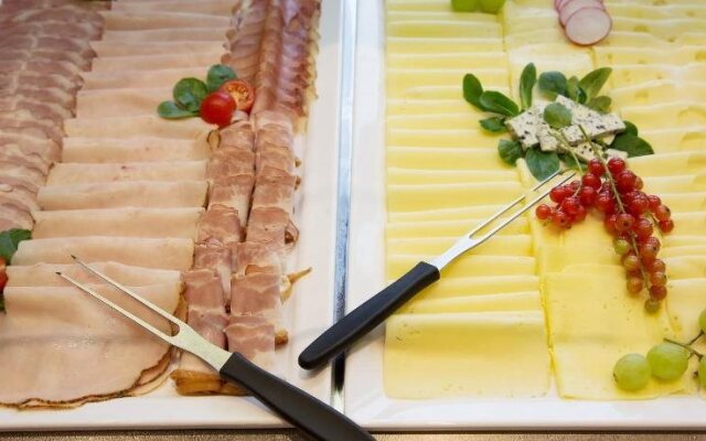 Donauhotel Lettnerhof