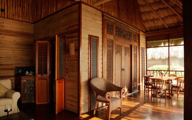 Turtle Inn by Francis Ford Coppola
