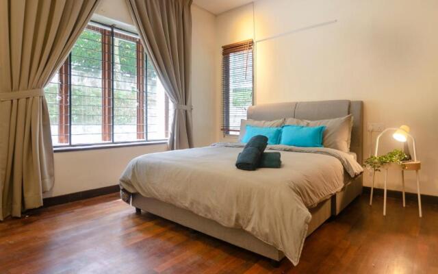 A Comfy & Cozy 2BR Home in Ukay Heights