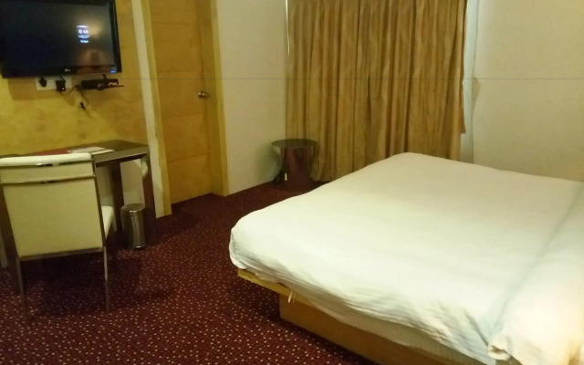 Top3 Lords Resort Bhavnagar