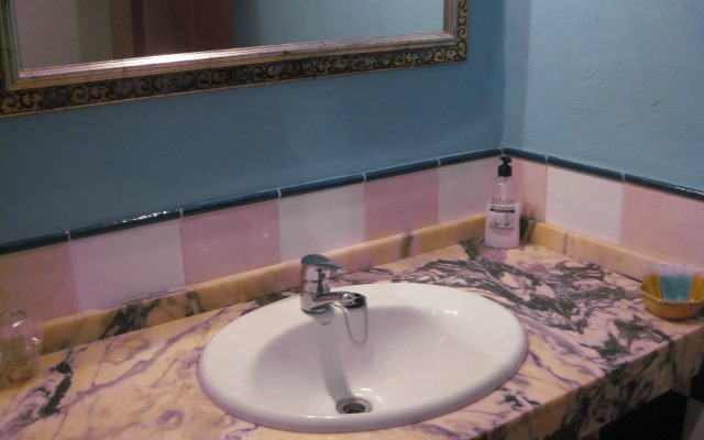 El cascapeñas de la alpujarra