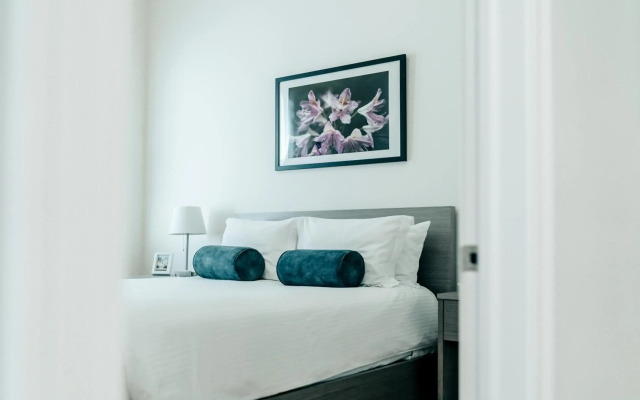The Guesthouse Hotel