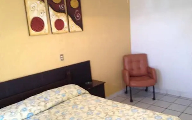 Hotel Gomez
