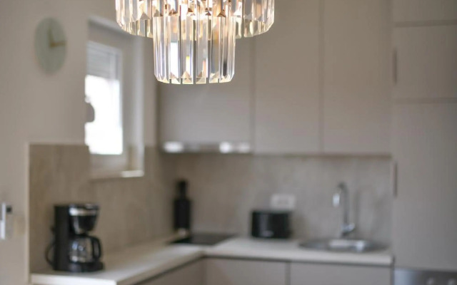 Modern holiday apartment "Libra" with swimming pool