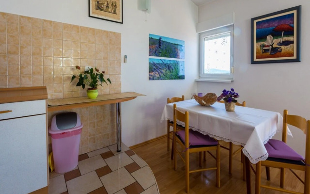 Apartment Ani 10