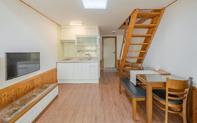 Yeongheungdo Rainbow Ocean View Pension