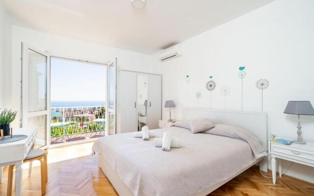 Apartment Rose 2