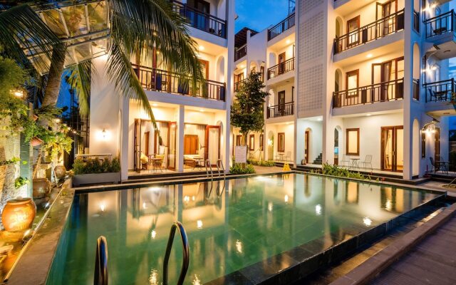 Crony Villa
