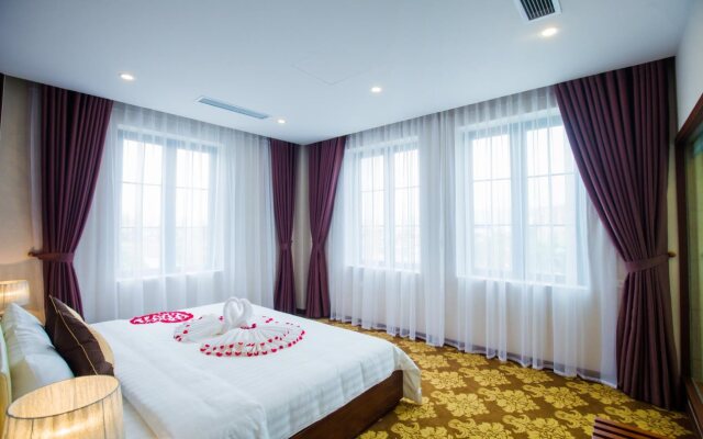Grand Hotel