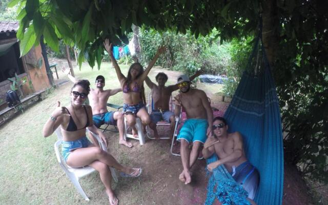 Flora Hostel & Camping Praia do Sono