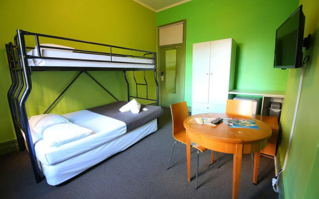 Sydney Central Inn - Hostel