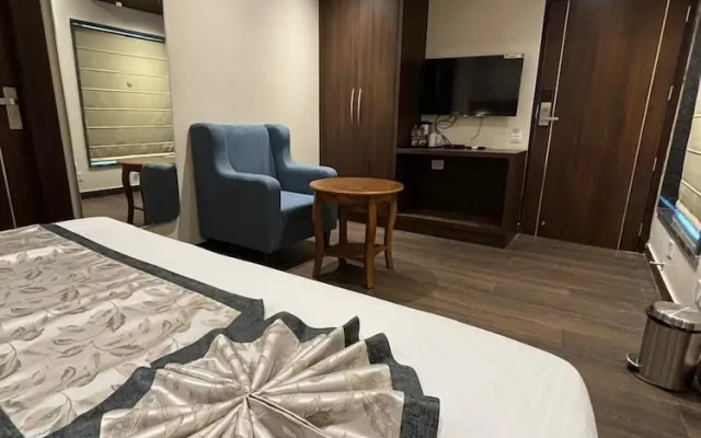 Shri Bhagwan Gopi Dham Dharmsala