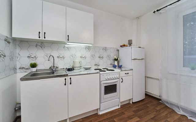 СУТКИ В КРД на улице Генерала Трошева 17