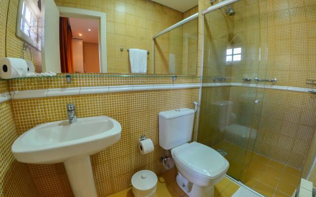 Hotel Canto Belo
