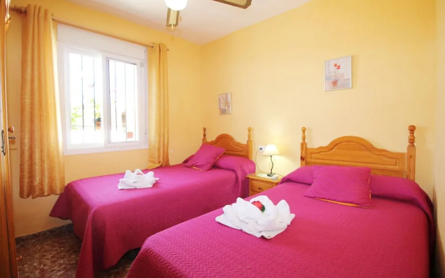 1090 Villa las Flores