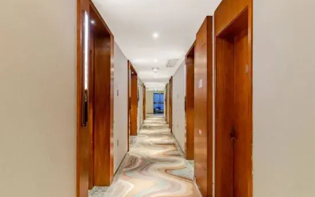 James Joyce Coffetel Hotel (Huangshan Scenic Area Transfer Center)