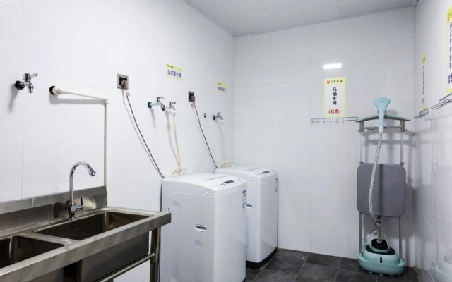 7 Days Premium Hotel Hangzhou Jiubao Passenger Transportation Center Wumei – Bathroom – Hangzhou