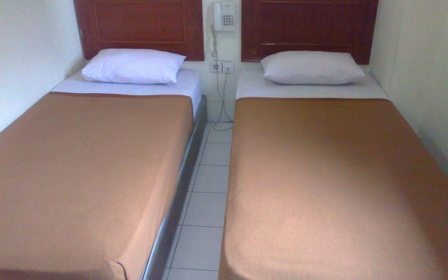 OYO Life 90380 Andalus Hotel Syariah