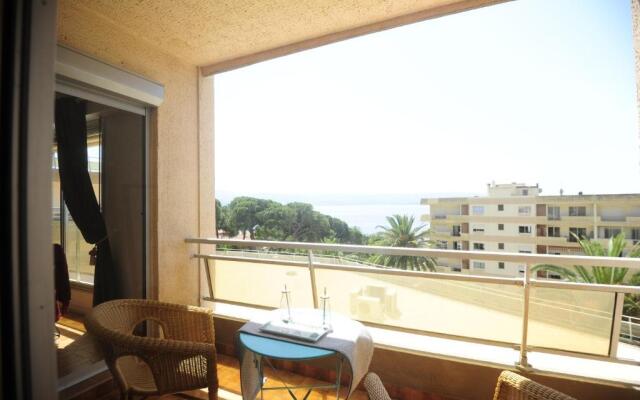 T2 Terrasse Vue Mer - Route des Sanguinaires