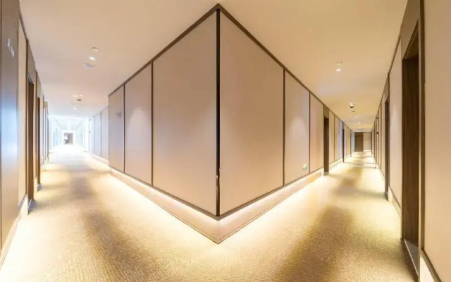 Hanting Hotel Shanghai Lingang Dishui Lake