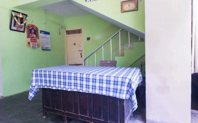 Santiagu Lodge by OYO Rooms