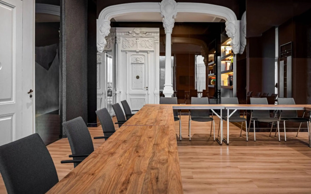 AC Hotel Palacio Universal by Marriott