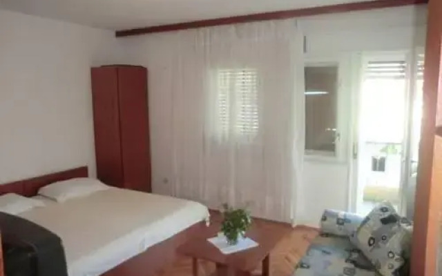 Apartments Luka Spinut