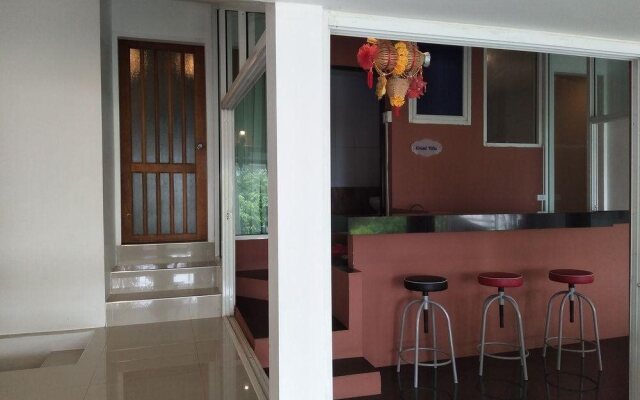 White House Mountian Beach Resort