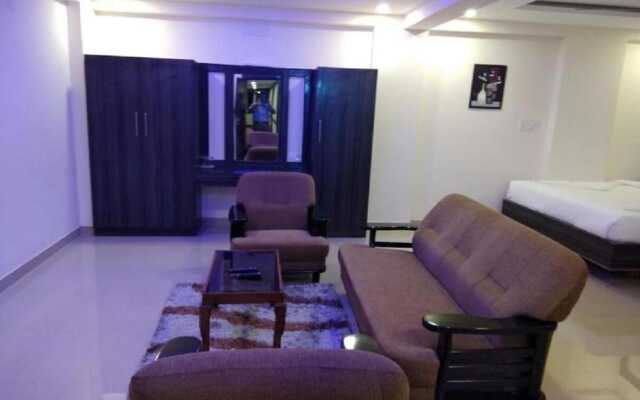 Hotel Nagoorar Inn