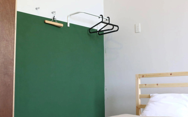 fan ABURATSU Sports Bar & Hostel