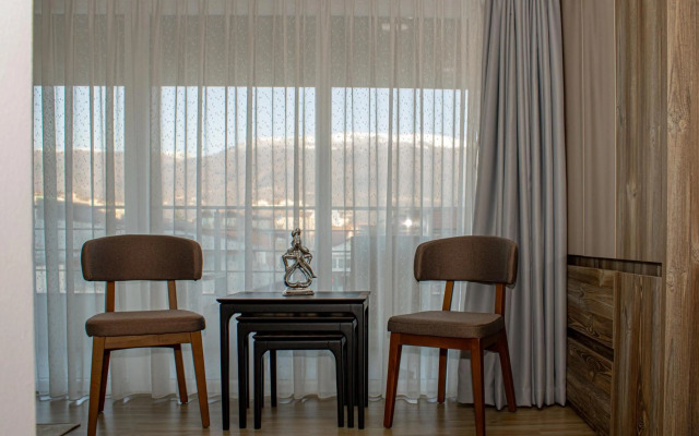 City Center Apartment 2