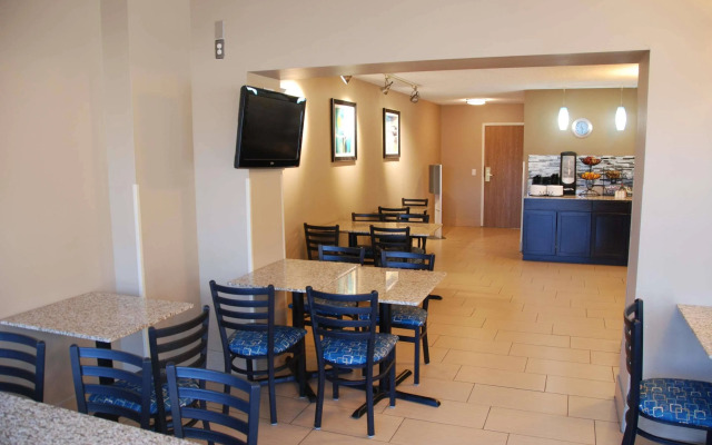 Best Western Baraboo Inn