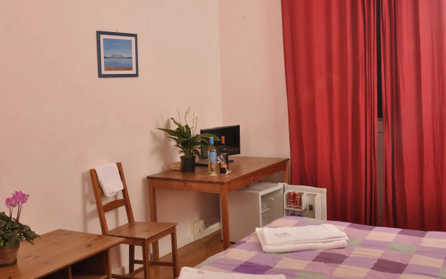 Gialel Guesthouse