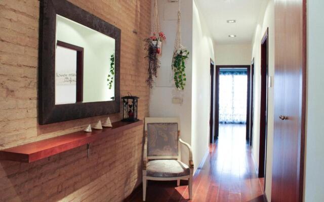 Ruzafa, centro ciudad. Terraza-wifi