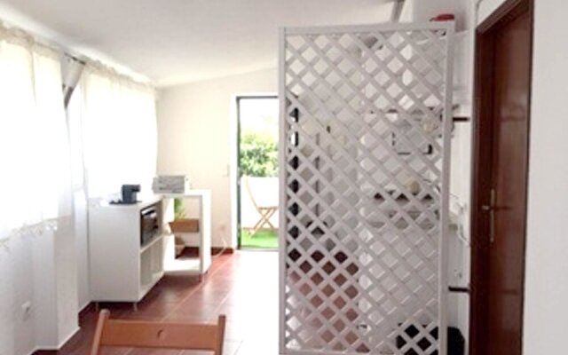 Apartment With 3 Bedrooms in São Martinho do Porto, With Furnished Ter