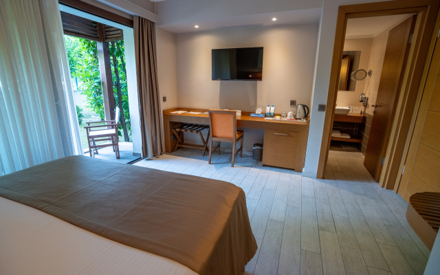Renka Hotel & Spa