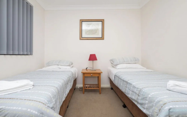 Parkside Apartments on Thomas Street