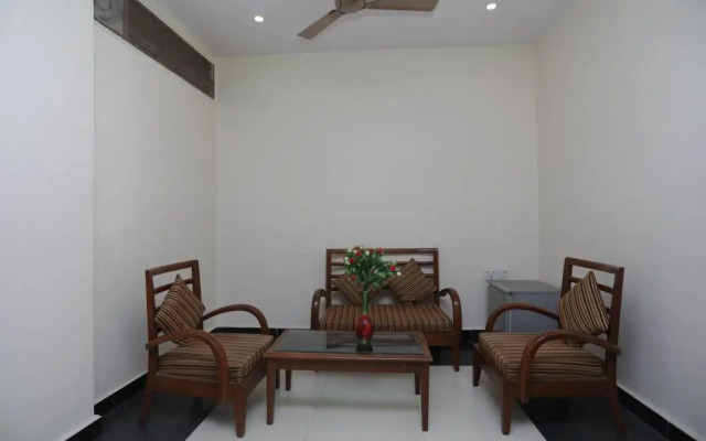 The Residency Hotel by OYO Rooms