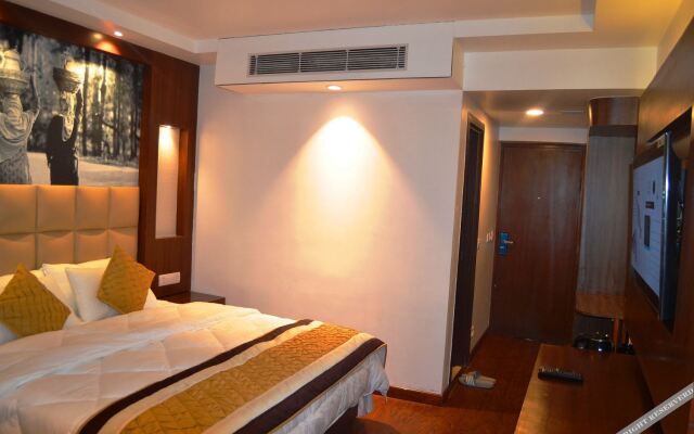 Hotel Royal Savoy Kashmir