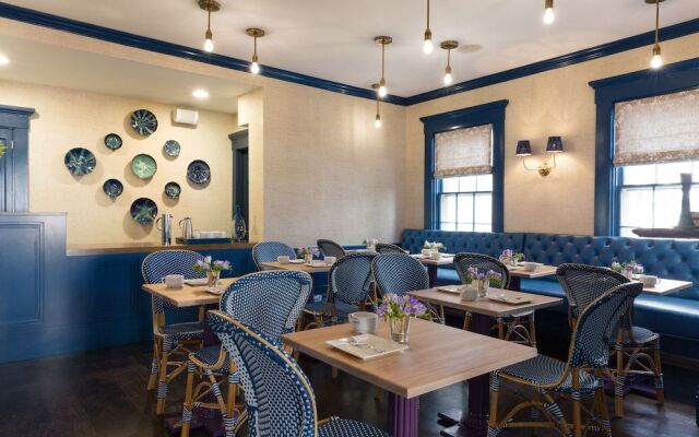 The Christopher, The Edgartown Collection