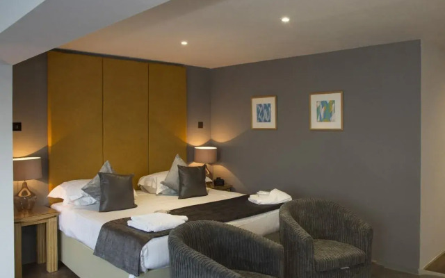 Meadfoot Bay Hotel