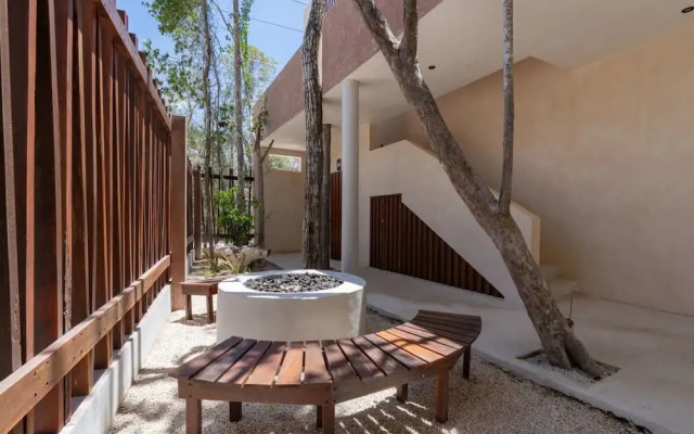 Stylish Tulum Studio Terrace Pool Relax