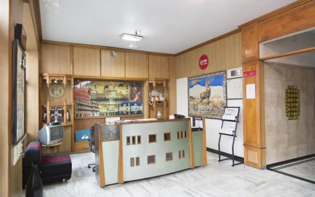 OYO 1322 Hotel Galaxy