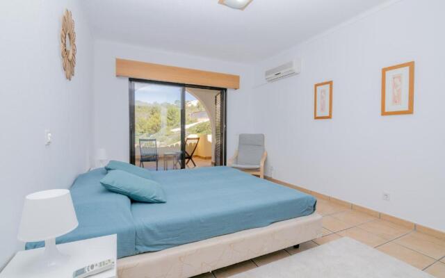 Vale de Centeanes Fabulous apartment by Innkeeper