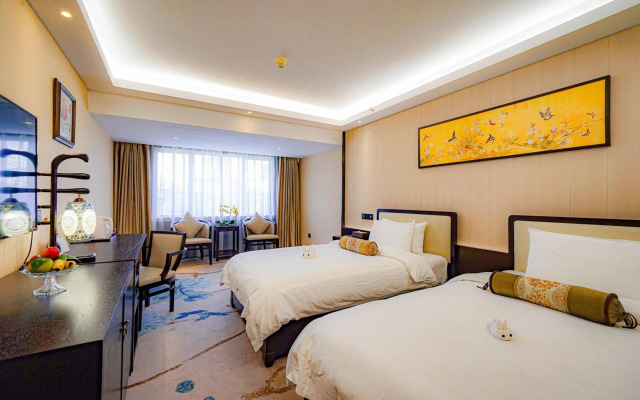 Guangdong Hotel-Free Shuttle & Registration Counter Service during Canton Fair