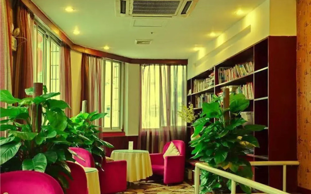 Sichuan Jialingjiang Hotel