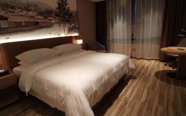 Vienna Hotel (Hezhou Xindu)