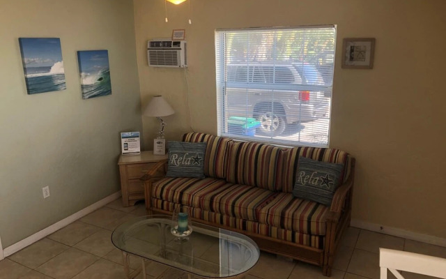 Misty Isles Redington Beachfront Suite 1