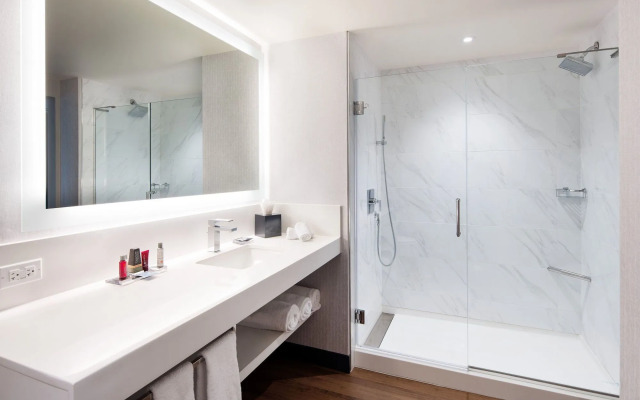 Morgantown Marriott at Waterfront Place